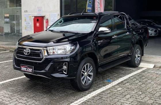 TOYOTA HILUX 2.7 SRV 4X2 CD 16V FLEX 4P AUTOMÁTICO